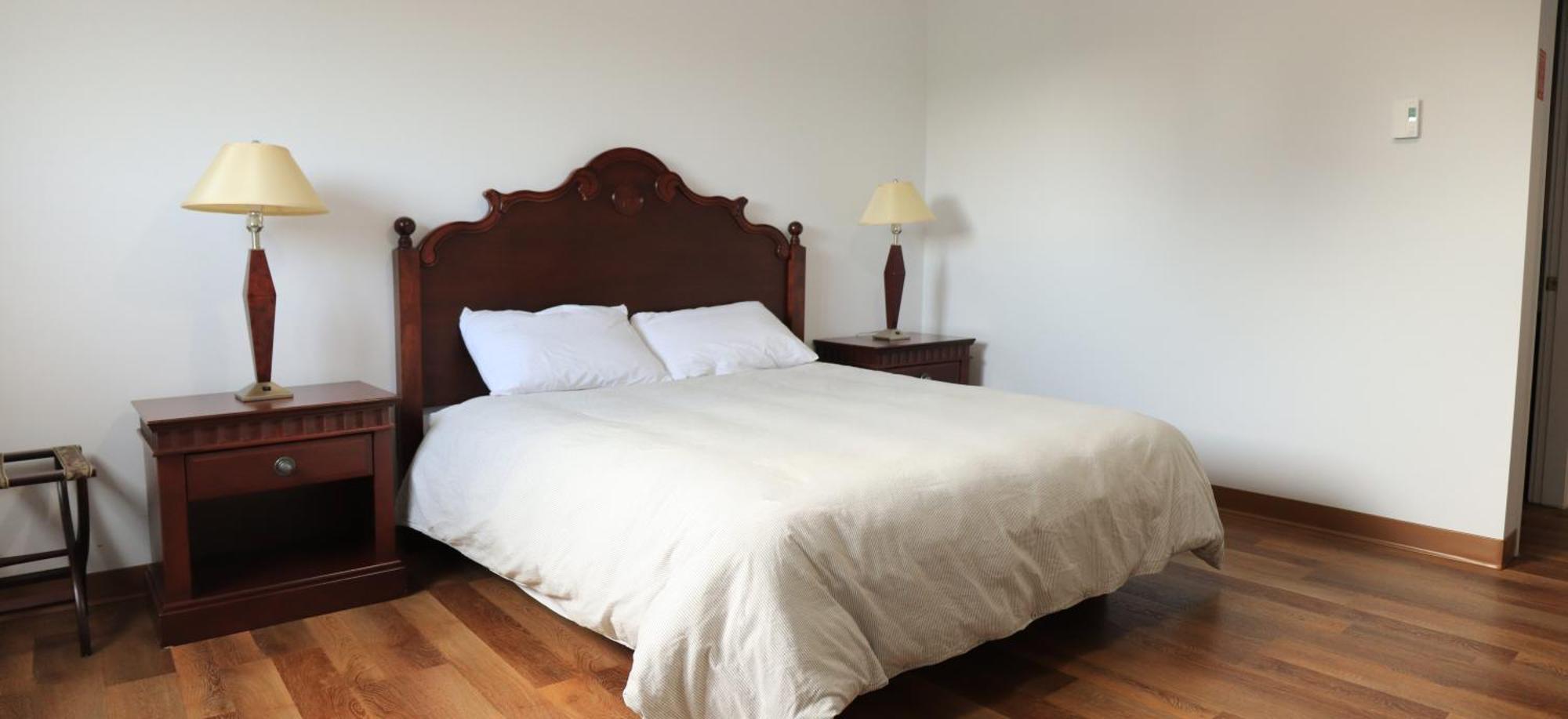 Motel M Saint-Adelme Dış mekan fotoğraf